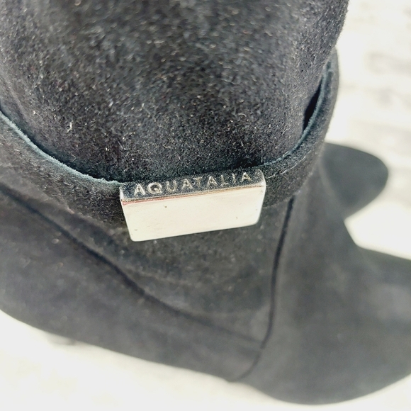 NEW Aquatalia Rania Black Suede Buckle Ankle Booties I319 - Picture 8 of 12